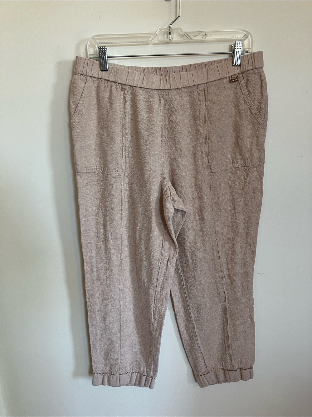 Anne Klein Taupe Cropped Elastic-Waist Capris
